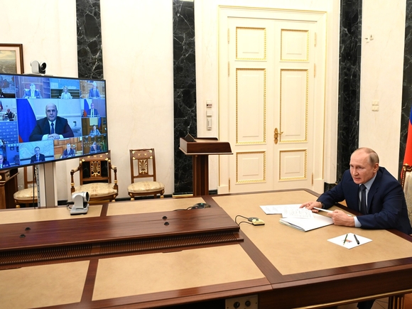 Михаил Мишустин поддерживает образ исполнительного технократа при главном политике — Путине.