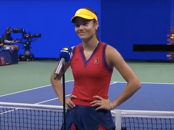 18-летняя британка Эмма Радукану выиграла US Open-2021, установив уникальное достижение в истории турниров «Большого шлема»