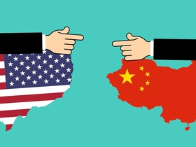 Китай и США готовы к продолжению конфронтации друг с другом, в то время как Европа колеблется, опасаясь новых экономических проблем из-за разрыва связей с КНР.
