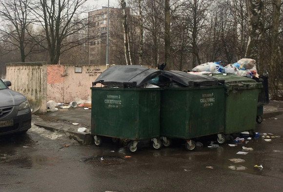Петербуржцам предложили избавиться от опасных бытовых отходов