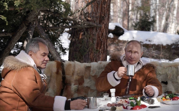 Что случилось с путиным в тайге. Смотреть фото Что случилось с путиным в тайге. Смотреть картинку Что случилось с путиным в тайге. Картинка про Что случилось с путиным в тайге. Фото Что случилось с путиным в тайге