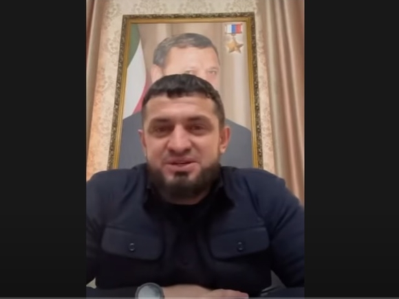 «Отрубите им головы и принесите нам»: глава полиции в Чечне призвал соотечественников в Европе разобраться с семьей Янгулбаевых