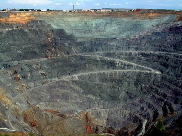 Возбуждено дело о гибели рабочего на стройке рудника структуры УГМК в Башкирии