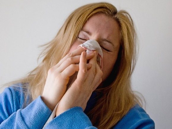 В Роспотребнадзоре сообщили о случаях одновременного заражения гриппом и COVID-19