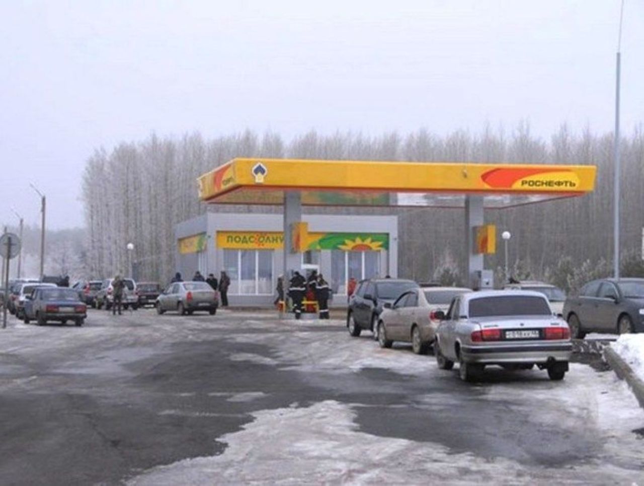 Фото Заправки Зимой