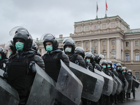 Бастрыкин: Костяк участников протестов в Петербурге составили безработные, «агрессивные» приезжие и школьники