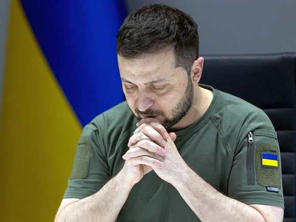 Зеленский анонсировал меры против деятельности РПЦ на Украине