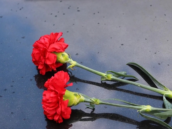 «Память о его подвиге будет в сердцах горожан»: власти Тольятти простились с погибшим на Украине земляком