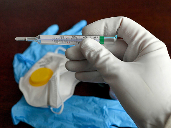 Еще четыре человека в России подхватили коронавирус