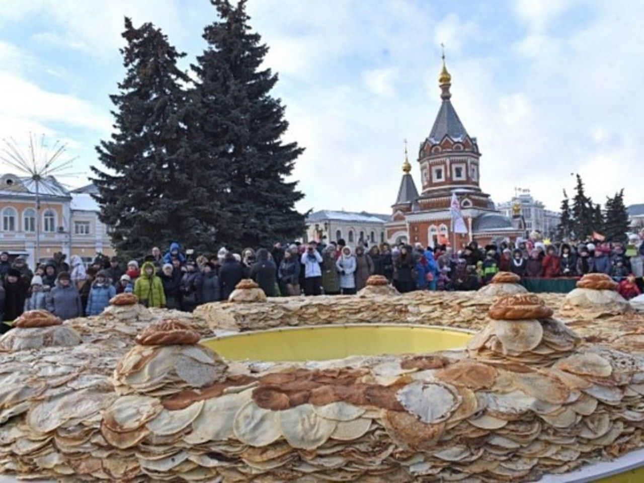 Рекорд в ярославле блинный пирог