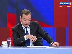 Медведев о деньгах на нацпроекты: У нас нет цели взять и сразу все вбухать куда-нибудь