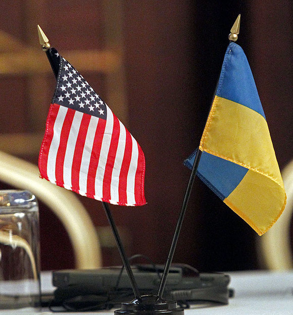 Делегация США посетила Киев и пообещала Украине постоянную поддержку