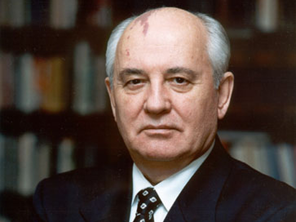 Меркель заявила, что Горбачев писал мировую историю