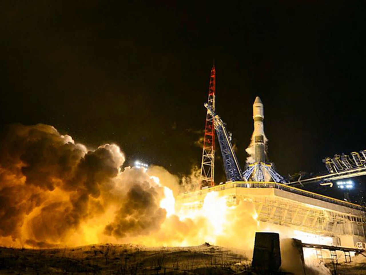 взрыв ракеты на космодроме плесецк в 1980. катастрофа на плесецке. катастрофа на космодроме. катастрофа на космодроме плесецк (1980). взрыв ракеты на космодроме плесецк в 1980.