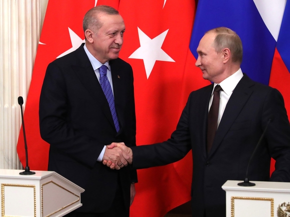 Эрдоган заявил Путину о возможности новых инициатив по зерновой сделке