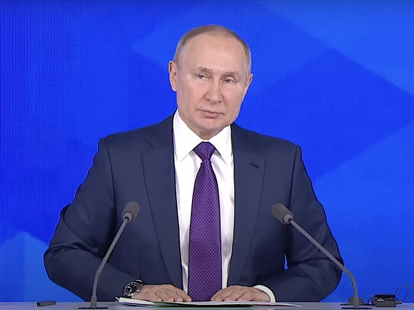 Президент Путин заявил, что без свободы Россию ждет печальное будущее, но нужны внутренние ограничения
