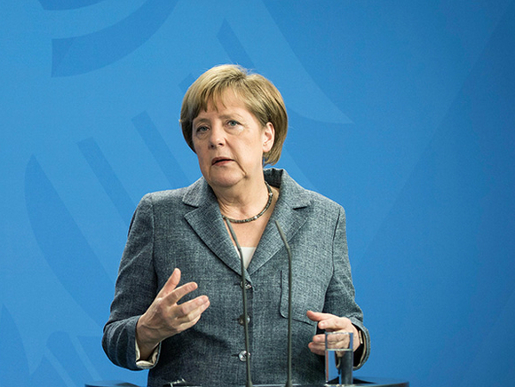 Меркель оценила создание вакцины от коронавируса в 8 млрд евро и призвала скинуться «всех, кто может»