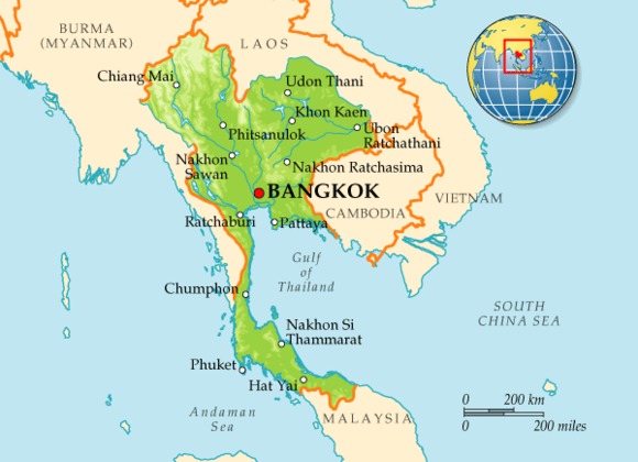 В Таиланде при обрушении крыши спортплощадки погибли семь школьников
