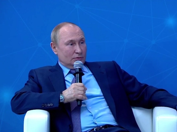 Путин: Без суверенитета РФ будет производить газ, нефть, пеньку и седла