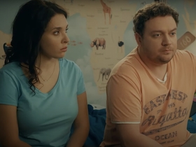 Стоп-кадр из сериала «Семейка»