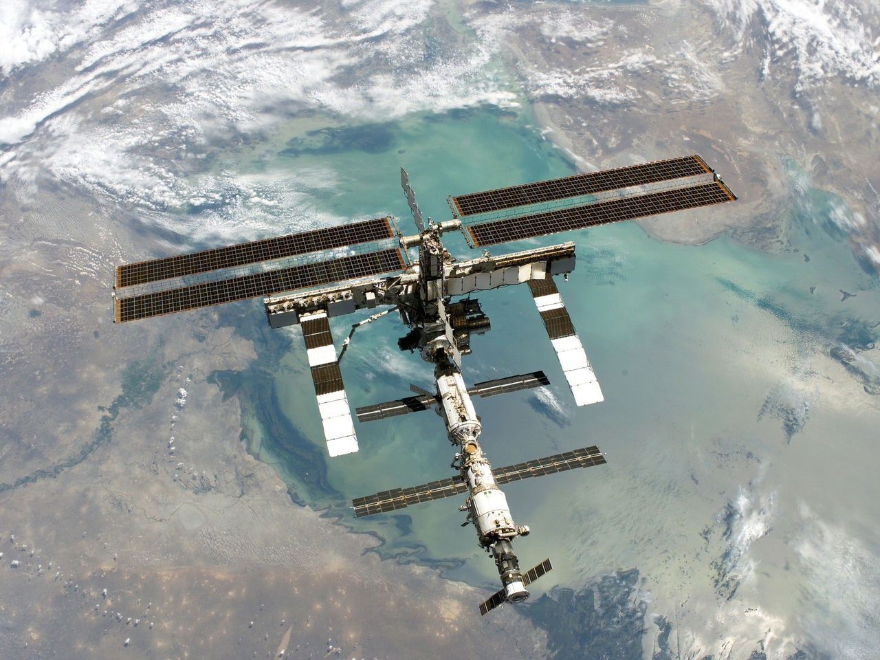 Институт космической политики: Российский сегмент МКС может проработать до запуска первого модуля национальной станции