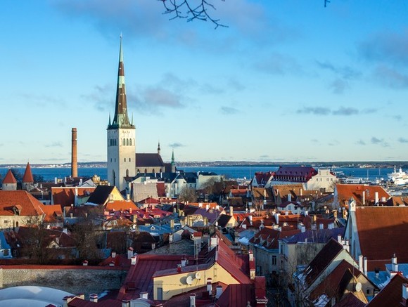 Власти Эстонии запретили белорусским авиакомпаниям пролетать над страной и приземляться в местных аэропортах