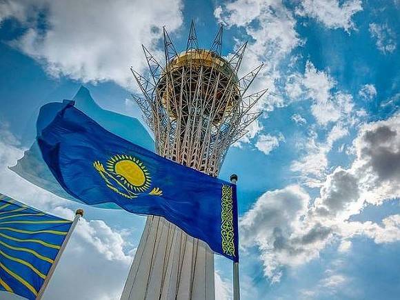 Власти Казахстана разъяснили причину отмены визарана для иностранцев