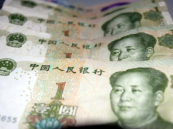 РБК: ВТБ перезапустил для физлиц возможность отправлять переводы в юанях в Китай в обход SWIFT