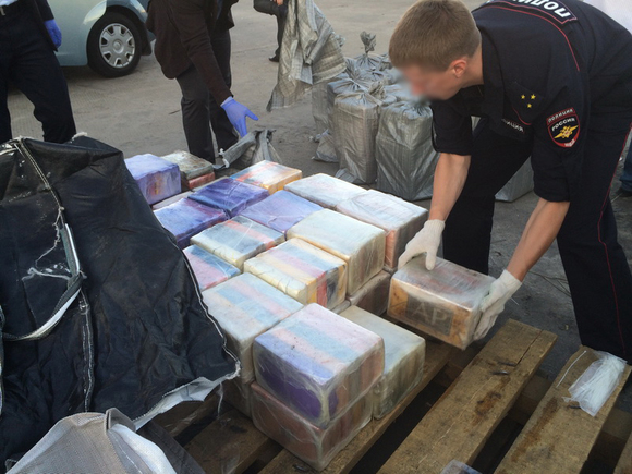 В Петербурге обнаружили более 600 кг кокаина из Южной Америки