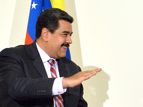 Мадуро призвал жительниц голодающей Венесуэлы рожать по шесть детей