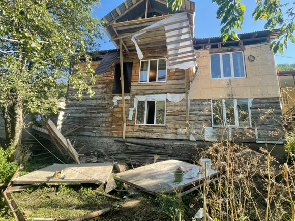 В Дагестане возбуждено дело об обрушении лестницы, при котором одна женщина погибла и 30 пострадали