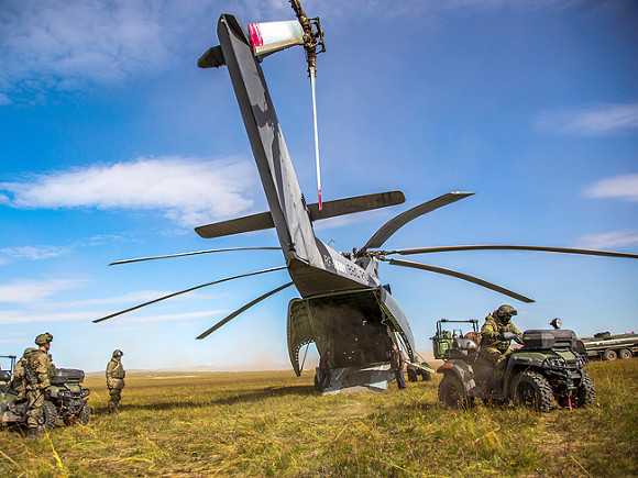 В Красноярском крае вынужденно приземлился вертолет Ми-26