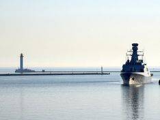 Корабль ВМС Франции вошел в порт Одессы
