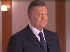 Янукович предложил Зеленскому помощь в «объединении» Украины