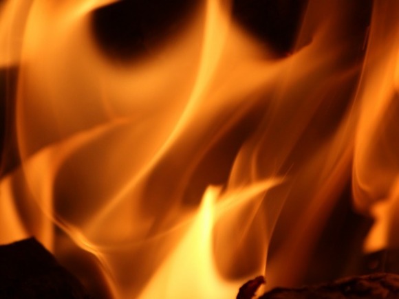В Новосибирске двое малолетних детей погибли в пожаре