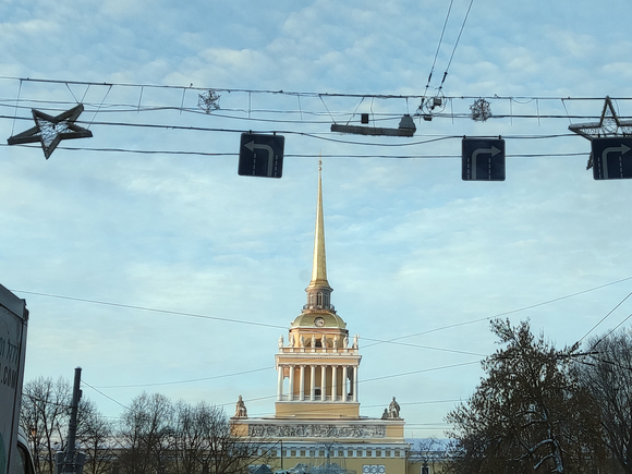 В Петербурге переменная облачность и минус семь