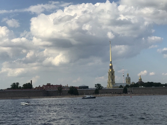 Летний туристический сезон в Петербурге откроется Фестивалем ледоколов