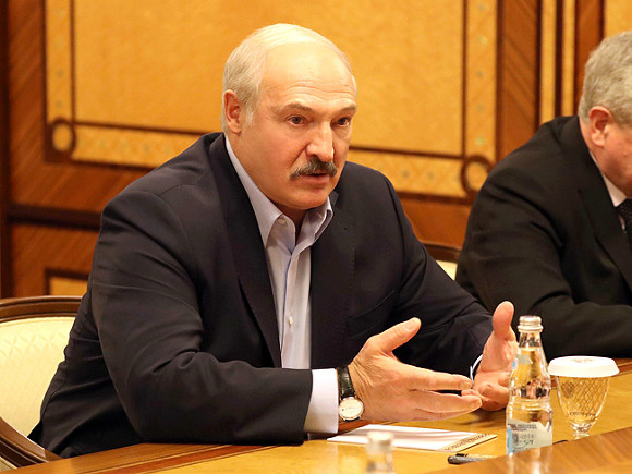 Лукашенко призвал милицию «никого не хватать» в рамках борьбы с коронавирусом