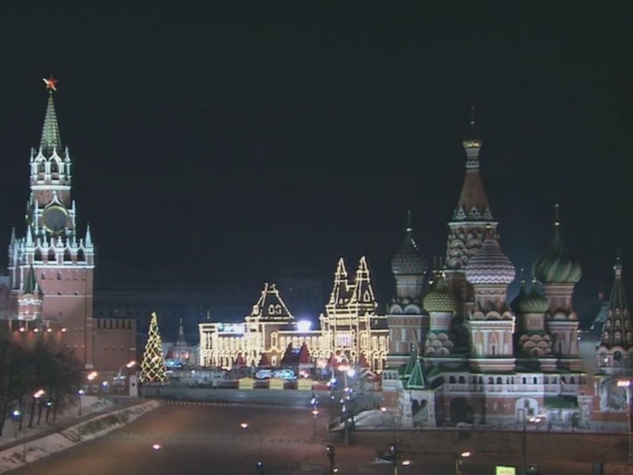 Москва предлагает. Кремль Москва обращение президента. Красная площадь обращение Путина. Красная площадь Москва Путин новогоднее обращение. Кремль новогоднее обращение.