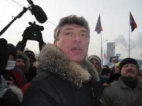 Борис Немцов и после смерти продолжает приковывать к себе всеобщее внимание.