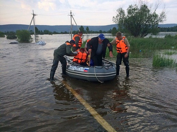 В России к апрелю готовят законопроект об обязательной эвакуации населения из зоны ЧС