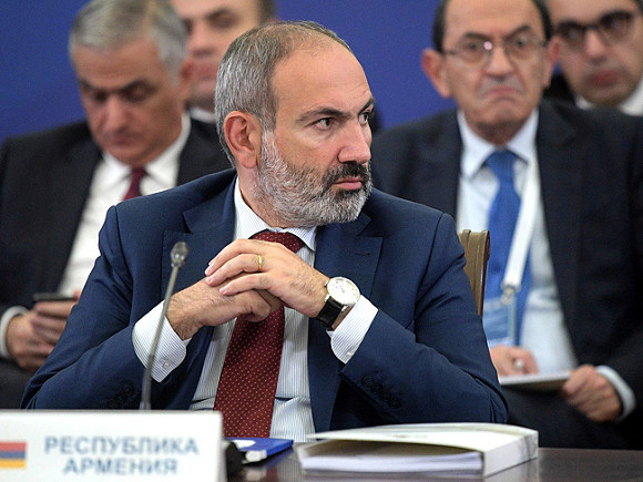 Ситуация в Армении, которую описывает Симоньян, очень напоминает ту, что сложилась на Украине к началу 2014 года.