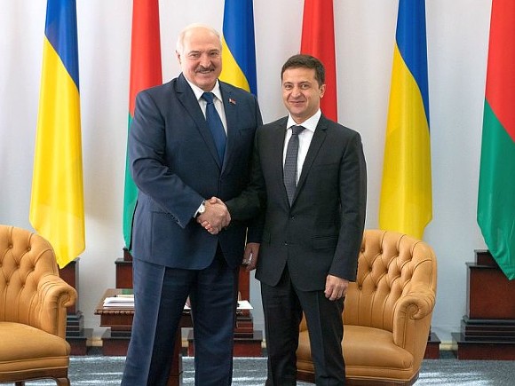 Зеленский решил стать «украинским Лукашенко»?
