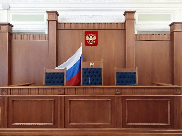 В Петербурге снова «заминировали» суды