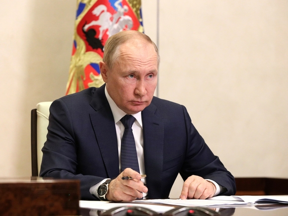 «Пушечное мясо»: Путин убежден, что США пытаются затянуть конфликт на Украине