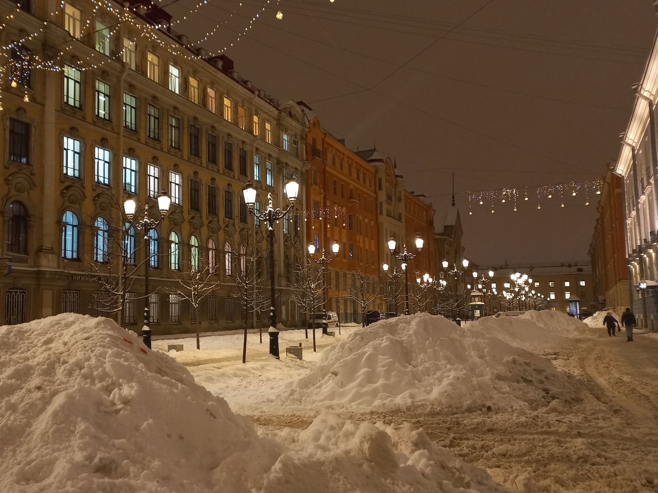 Мм снег. Снежный Санкт-Петербург. Снежные города России. Фотографии заснеженного Питера. Снег в Петербурге.